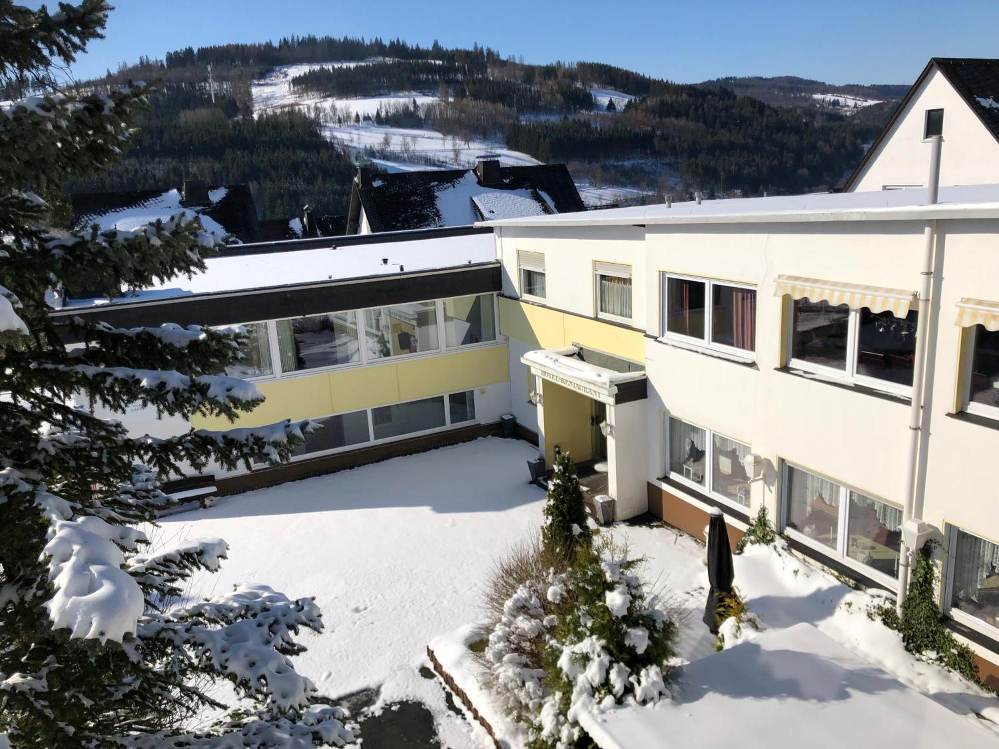 Berghotel Natura Bed & Breakfast Winterberg Luaran gambar